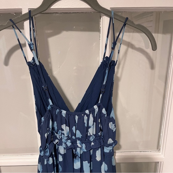 Abercrombie Floaty Femme Ruffle Maxi Dress Sleeveless Blue Floral V-neck Sz XS - Picture 9 of 14